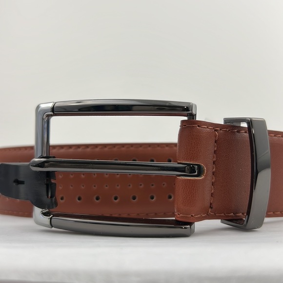 Stacy Adams Men Brown Cognac Leather Belt Pacer Perforated Belt NWT Size 36 - Picture 9 of 10